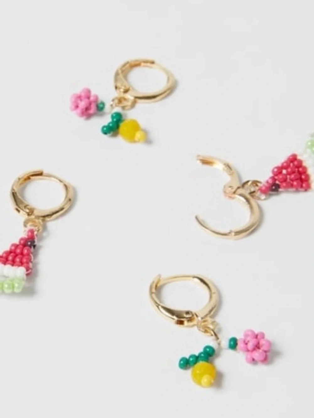 NWT. Zara Kids Multicoloured Pack of Two Pairs of Hoop Earrings.